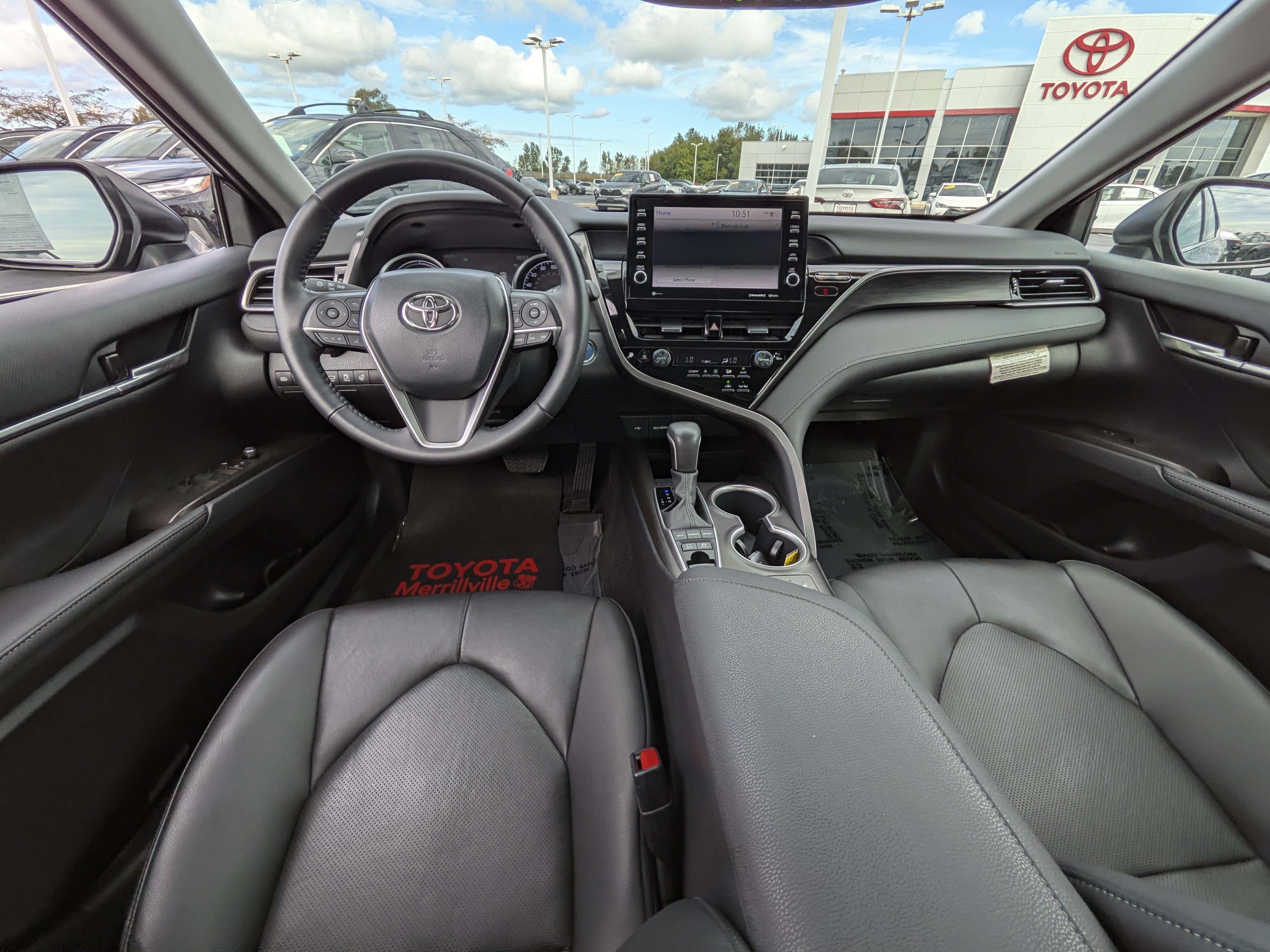 Certified 2022 Toyota Camry XLE w/ Cold Weather Package FWD image 13