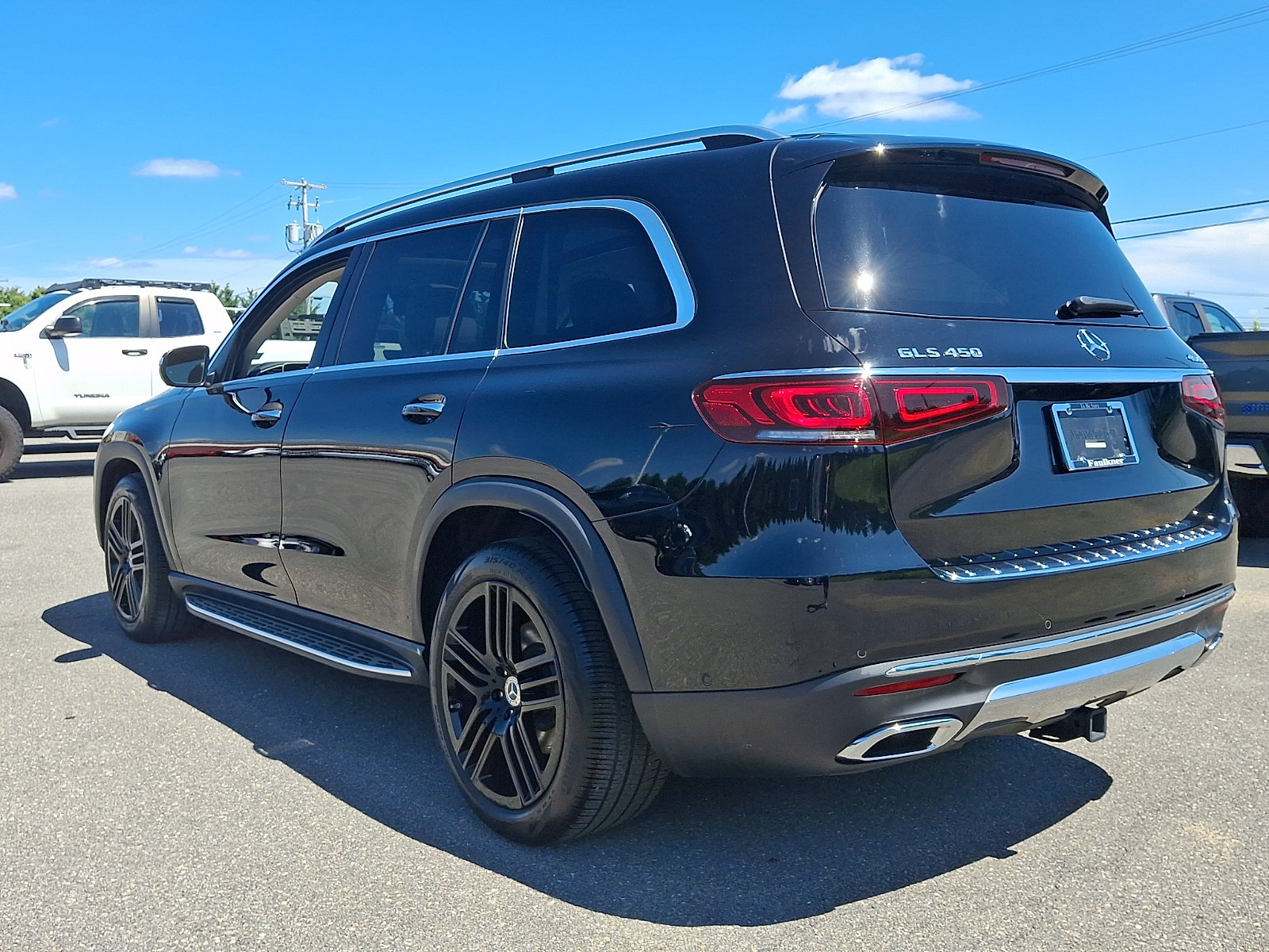 Used 2023 Mercedes-Benz GLS 450 4MATIC image 5