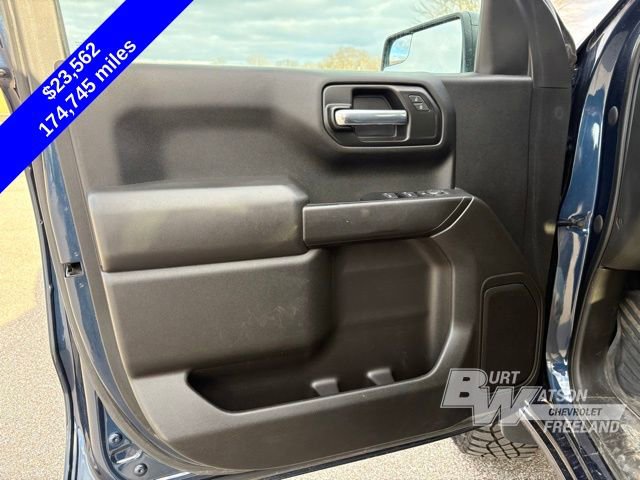 Used 2021 Chevrolet Silverado 1500 Custom Trail Boss w/ Safety Confidence Package AWD/4WD image 12