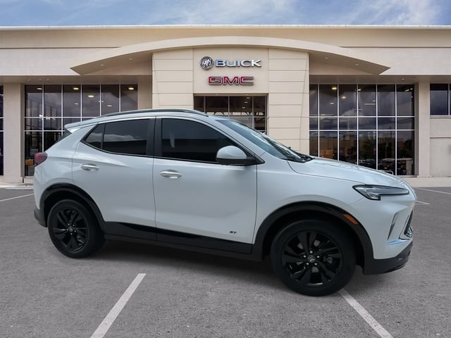 Certified 2025 Buick Encore GX Sport Touring w/ Advanced Technology Package FWD image 17