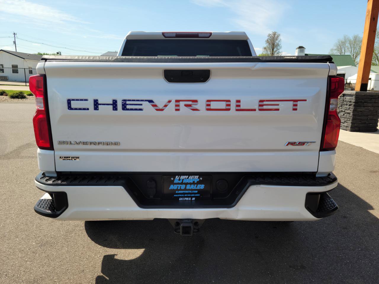 Used 2020 Chevrolet Silverado 1500 RST w/ RST Value Package RWD image 5
