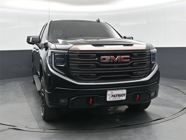 Used 2023 GMC Sierra 1500 AT4X image 10
