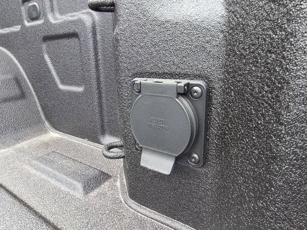 New 2026 Chevrolet Silverado 1500 LTZ w/ LTZ Convenience Package II AWD/4WD image 11