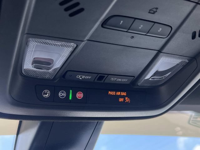 Certified 2025 Cadillac XT5 Luxury w/ LPO, Floor Liner Package FWD image 28
