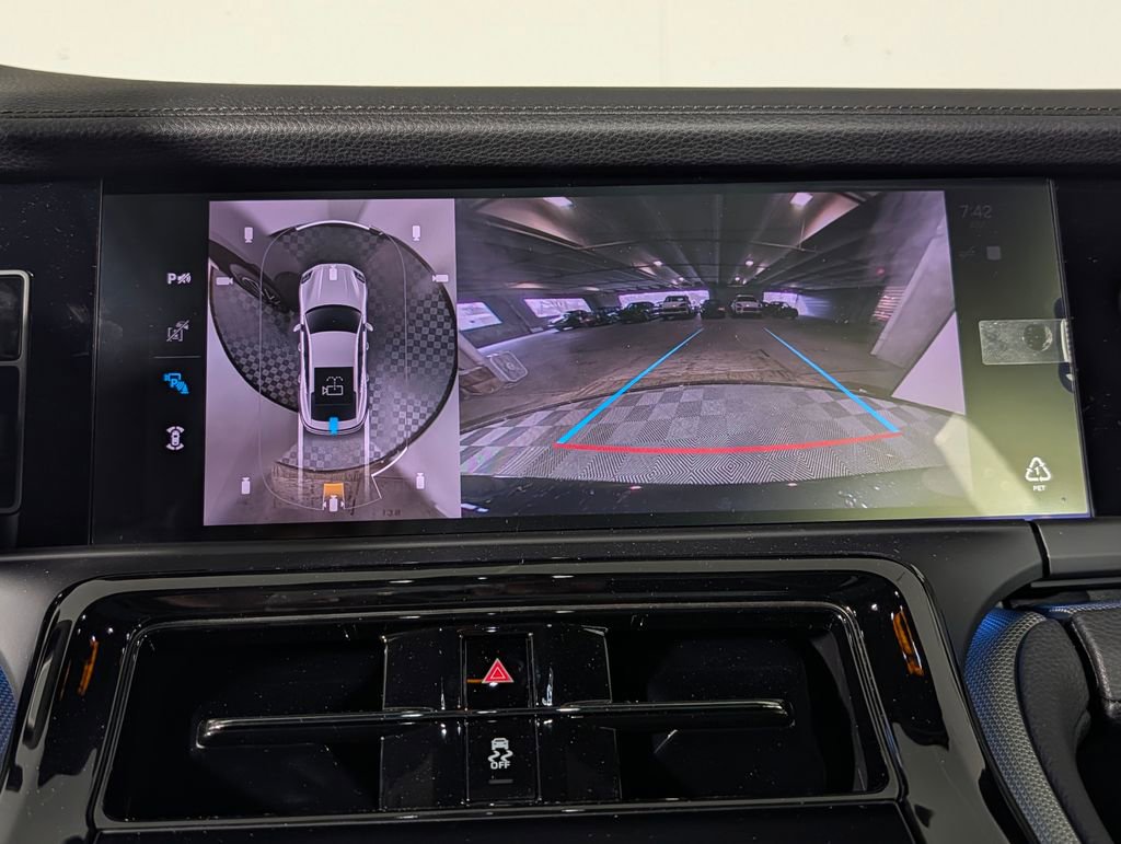 New 2026 Porsche Panamera image 32