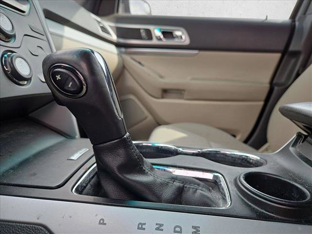 Used 2014 Ford Explorer XLT w/ Equipment Group 201A image 8