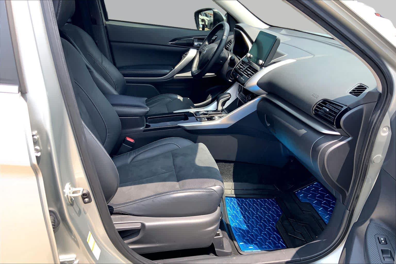 Used 2023 Mitsubishi Eclipse Cross SE AWD/4WD image 9