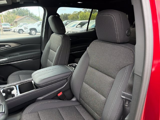 New 2027 Chevrolet Traverse LT w/ Sun and Wheel Package FWD image 21
