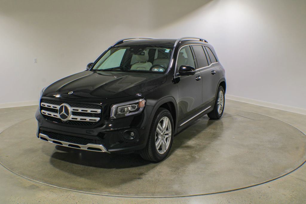 Used 2023 Mercedes-Benz GLB 250 4MATIC image 1