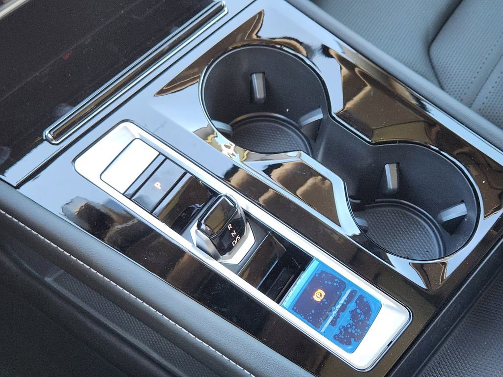 New 2026 Volkswagen Atlas SEL image 11