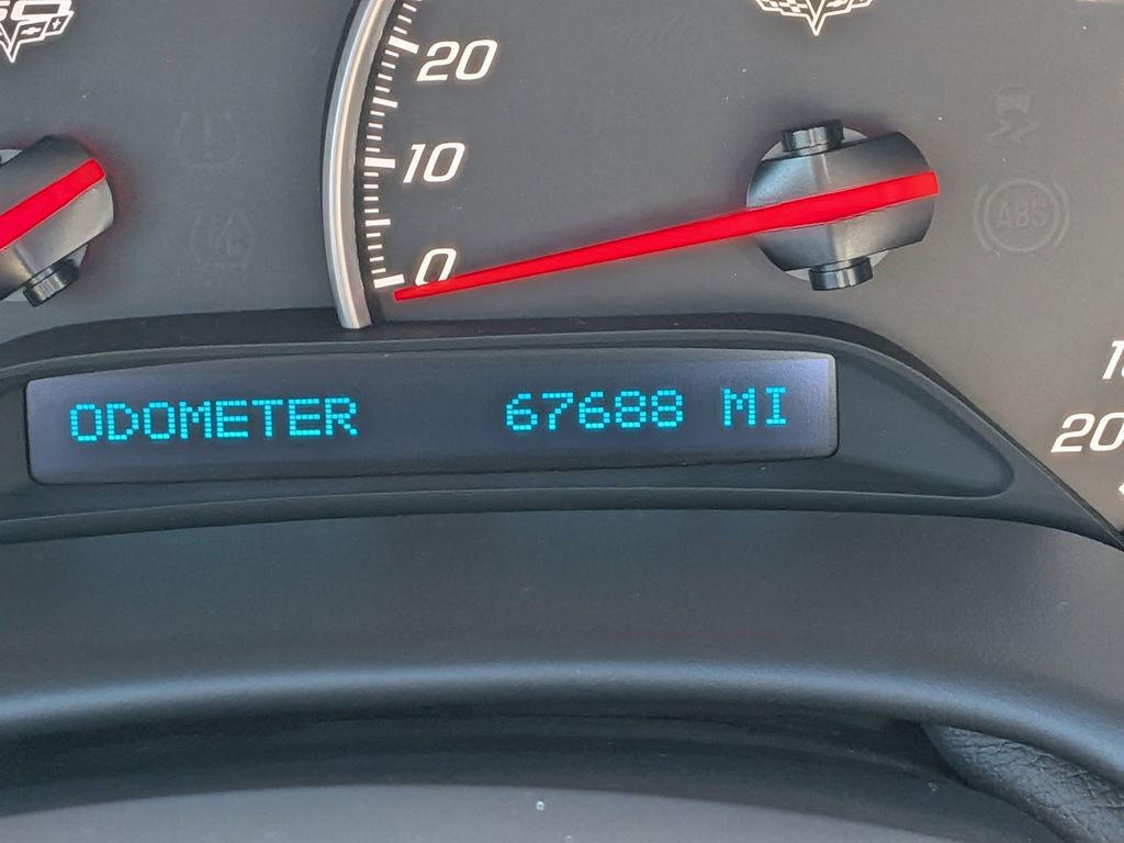 Used 2013 Chevrolet Corvette Grand Sport w/ 2LT Preferred Equipment Group image 28