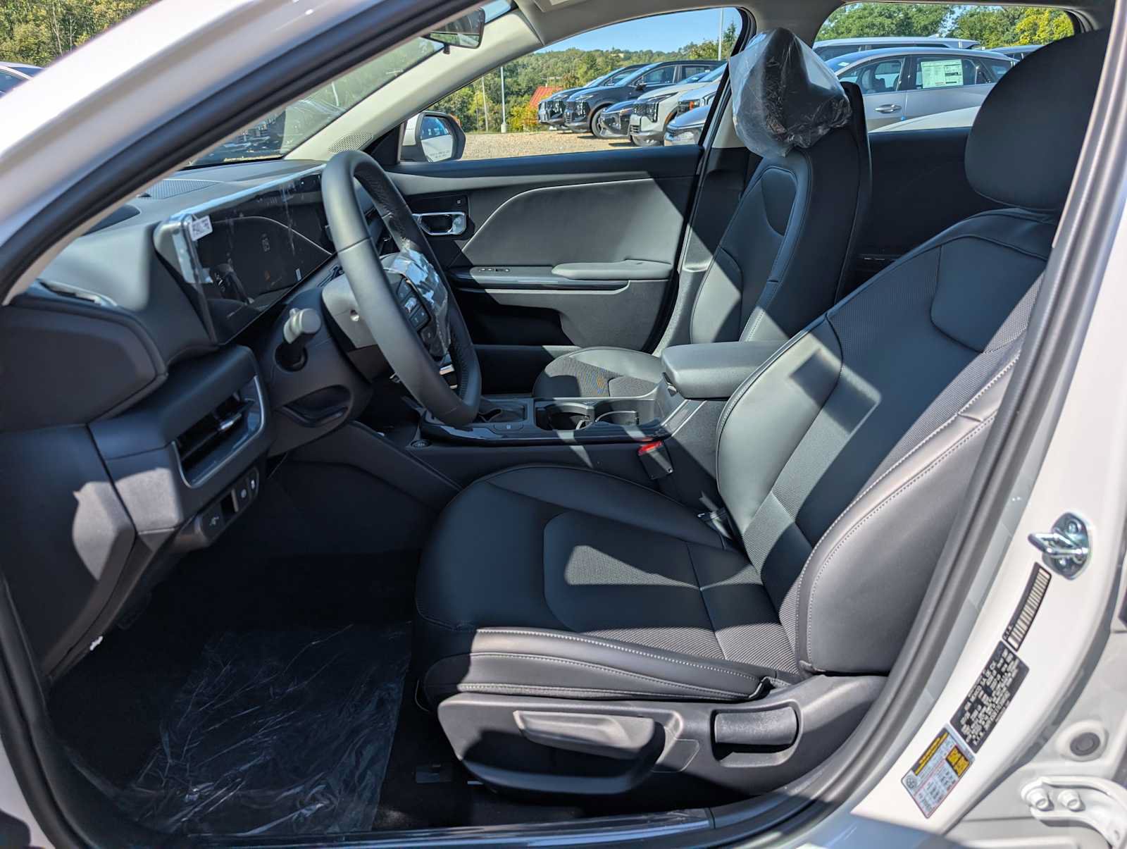 New 2026 Kia K4 EX FWD image 4