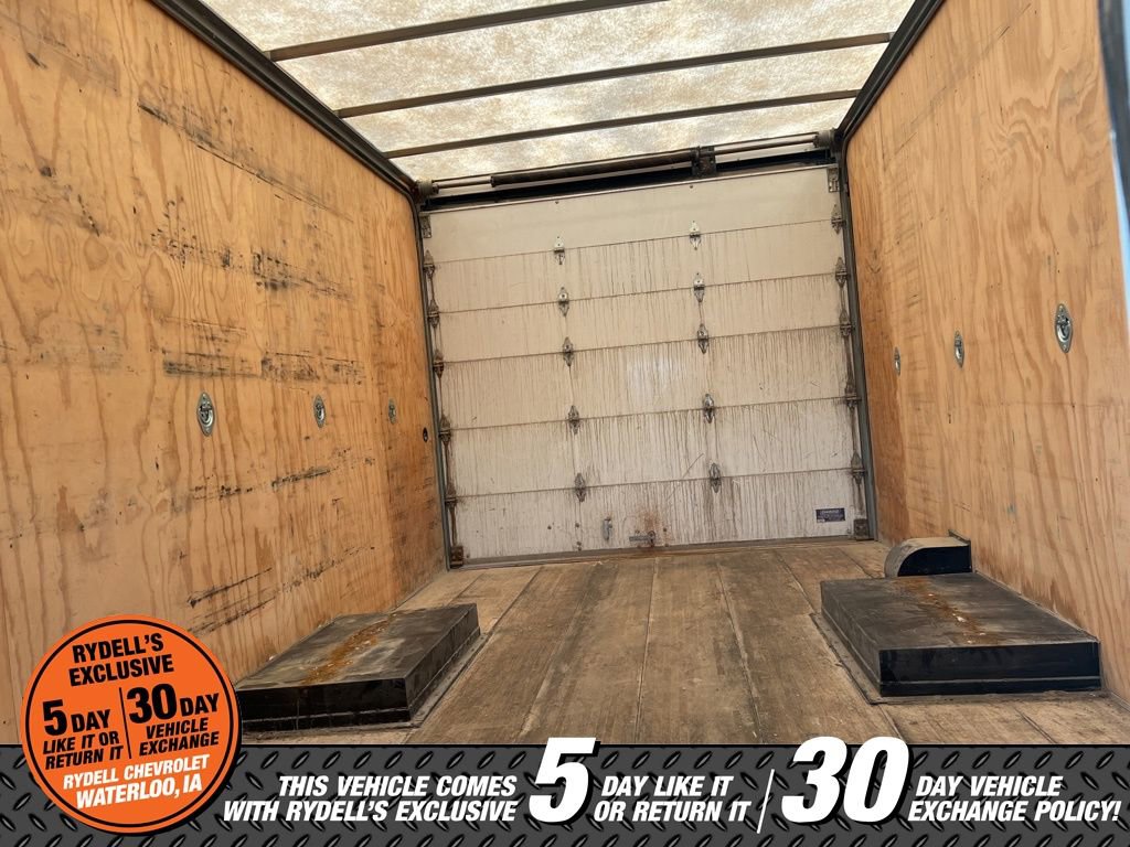 Used 2017 Ford E-350 and Econoline 350 Super Duty RWD image 15