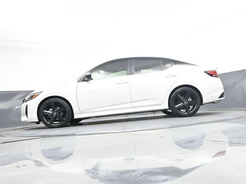 Certified 2024 Nissan Sentra SR w/ SR Premium Package FWD image 48
