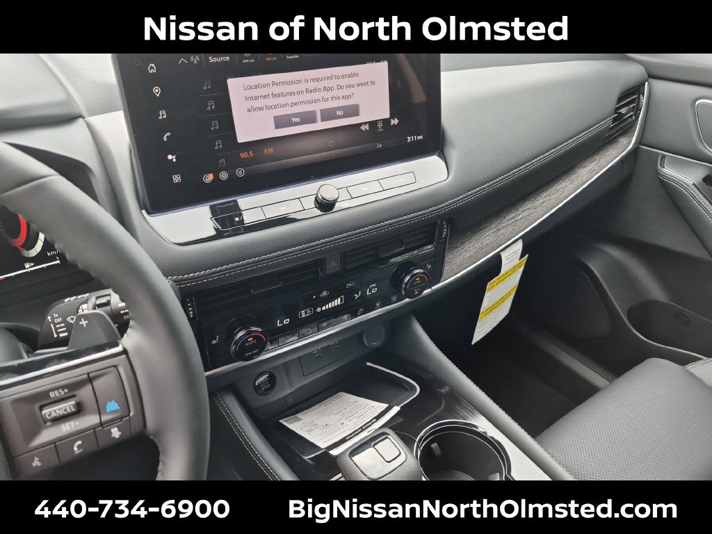 New 2026 Nissan Rogue Platinum w/ Platinum Premium Package AWD/4WD image 15