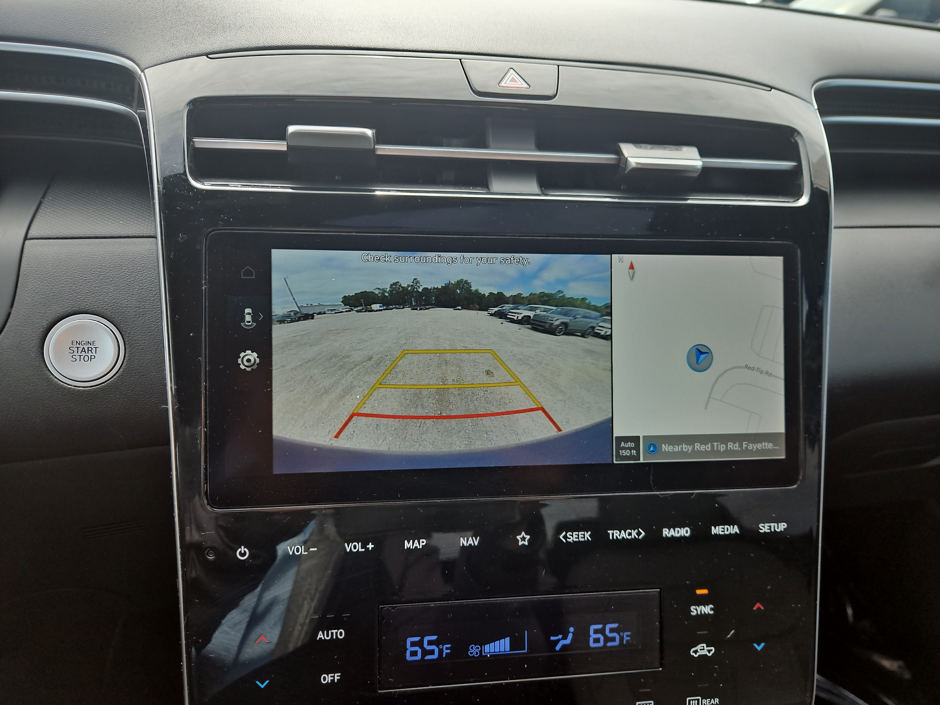 Certified 2024 Hyundai Santa Cruz SEL w/ Activity Package FWD image 16