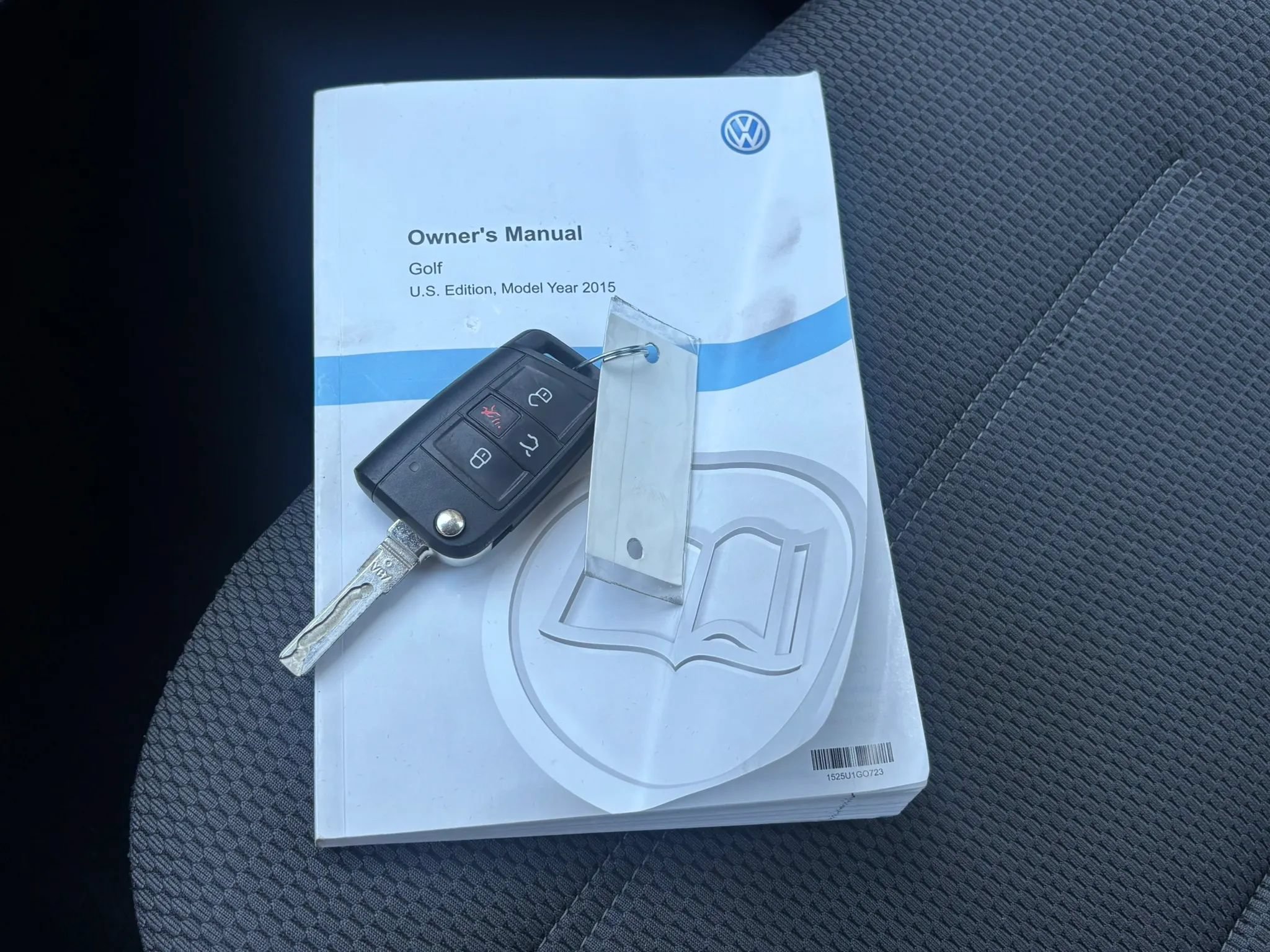 Used 2015 Volkswagen Golf Launch Edition FWD image 29