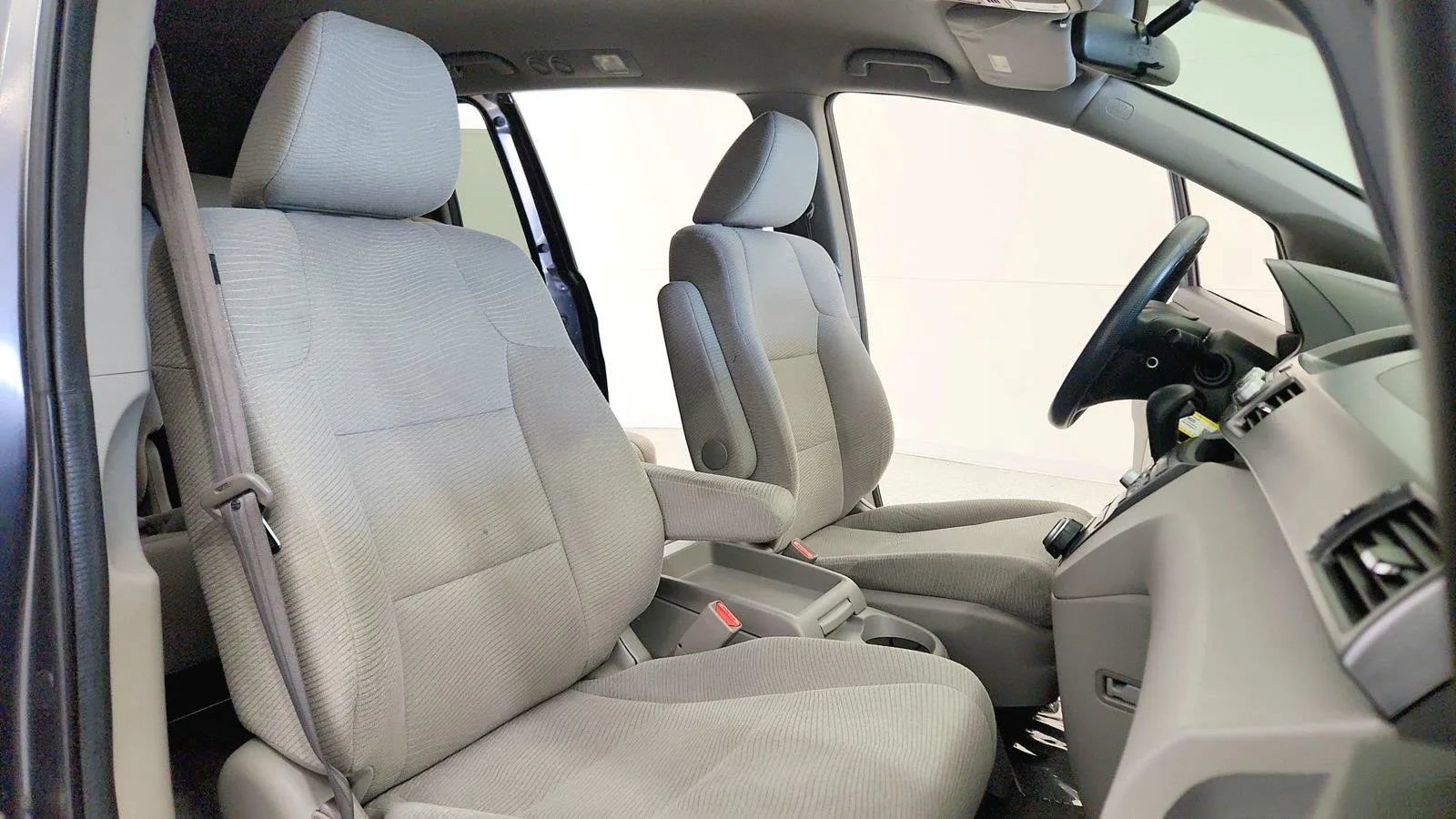 Used 2012 Honda Odyssey EX image 29