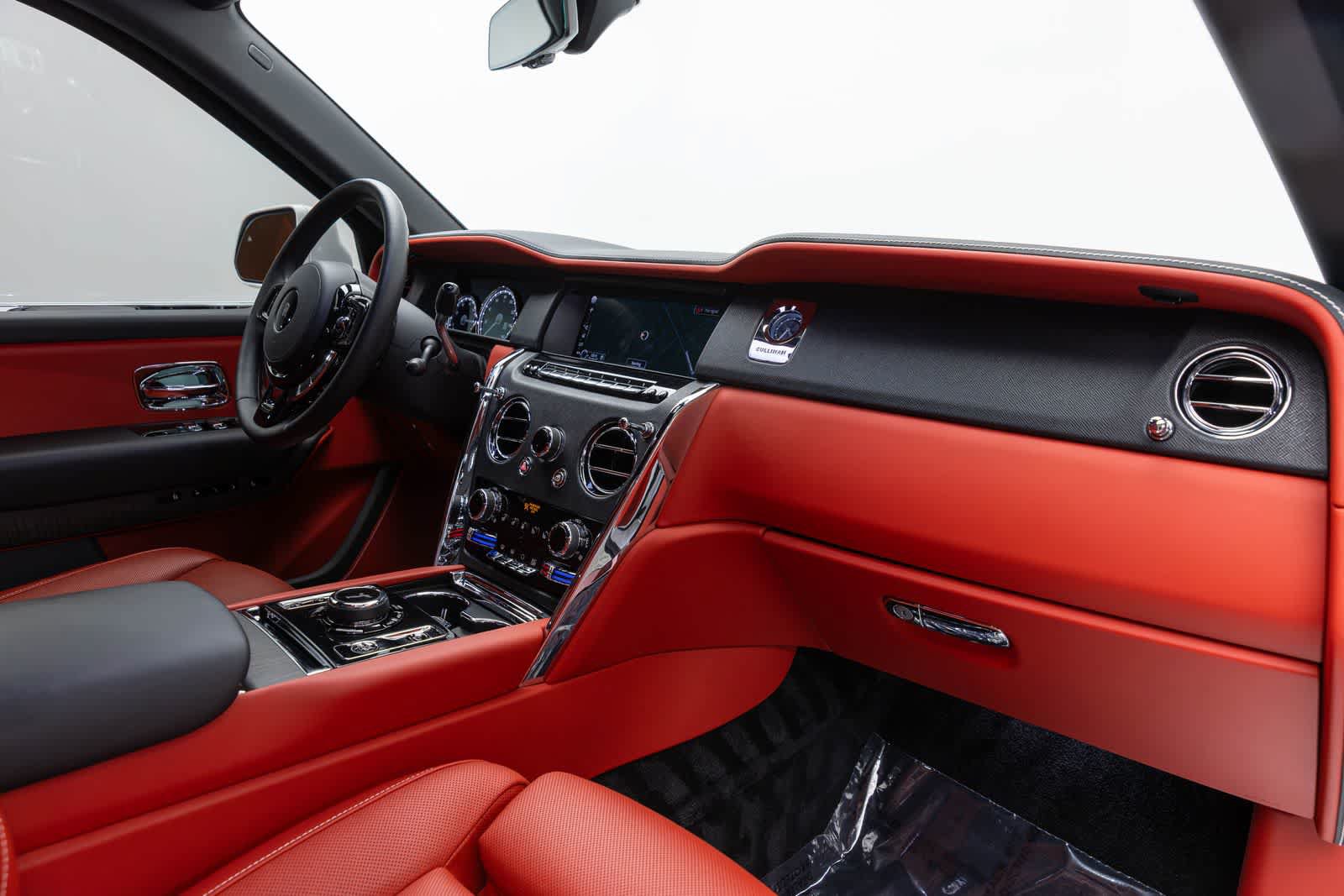 Used 2021 Rolls-Royce Cullinan AWD/4WD image 55