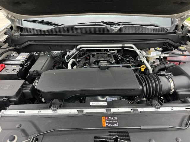 New 2026 Chevrolet Colorado ZR2 w/ Technology Package AWD/4WD image 45