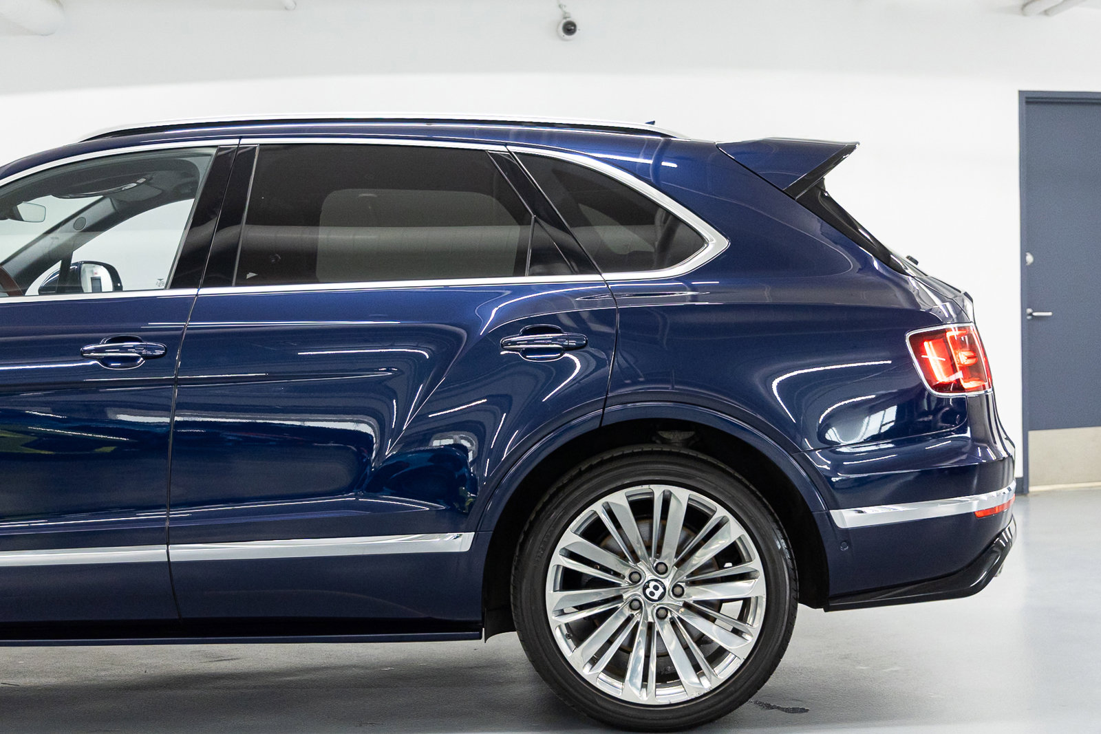 Used 2020 Bentley Bentayga Speed image 14