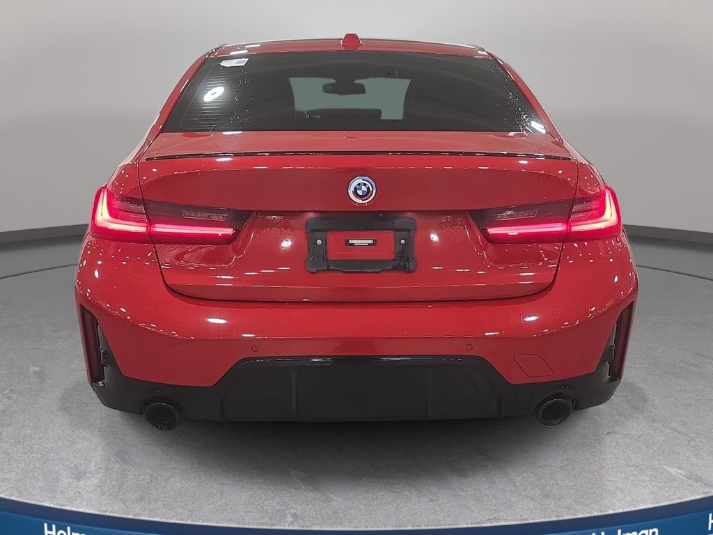 Certified 2023 BMW 330i Sedan w/ M Sport Package RWD image 7