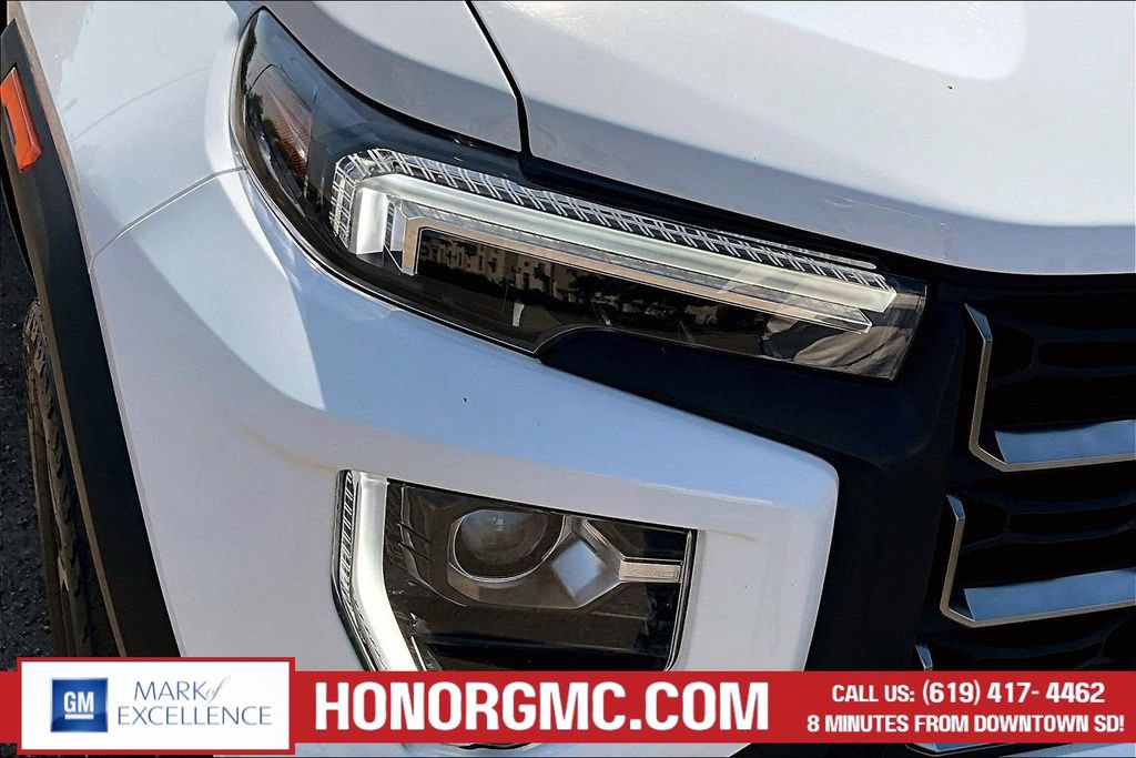 Used 2024 GMC Canyon AT4 AWD/4WD image 32