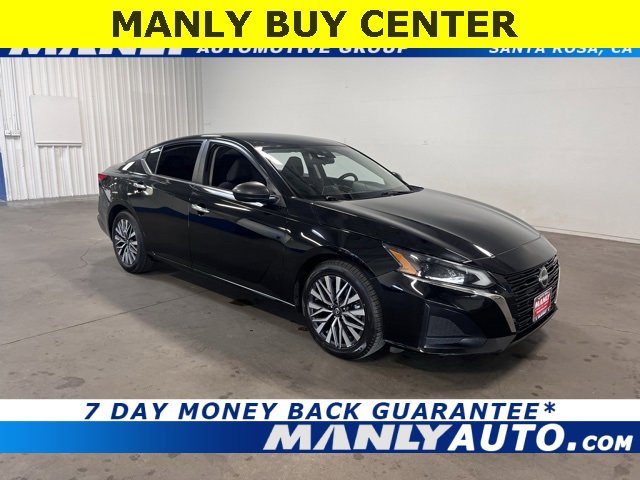 Used 2024 Nissan Altima 2.5 SV