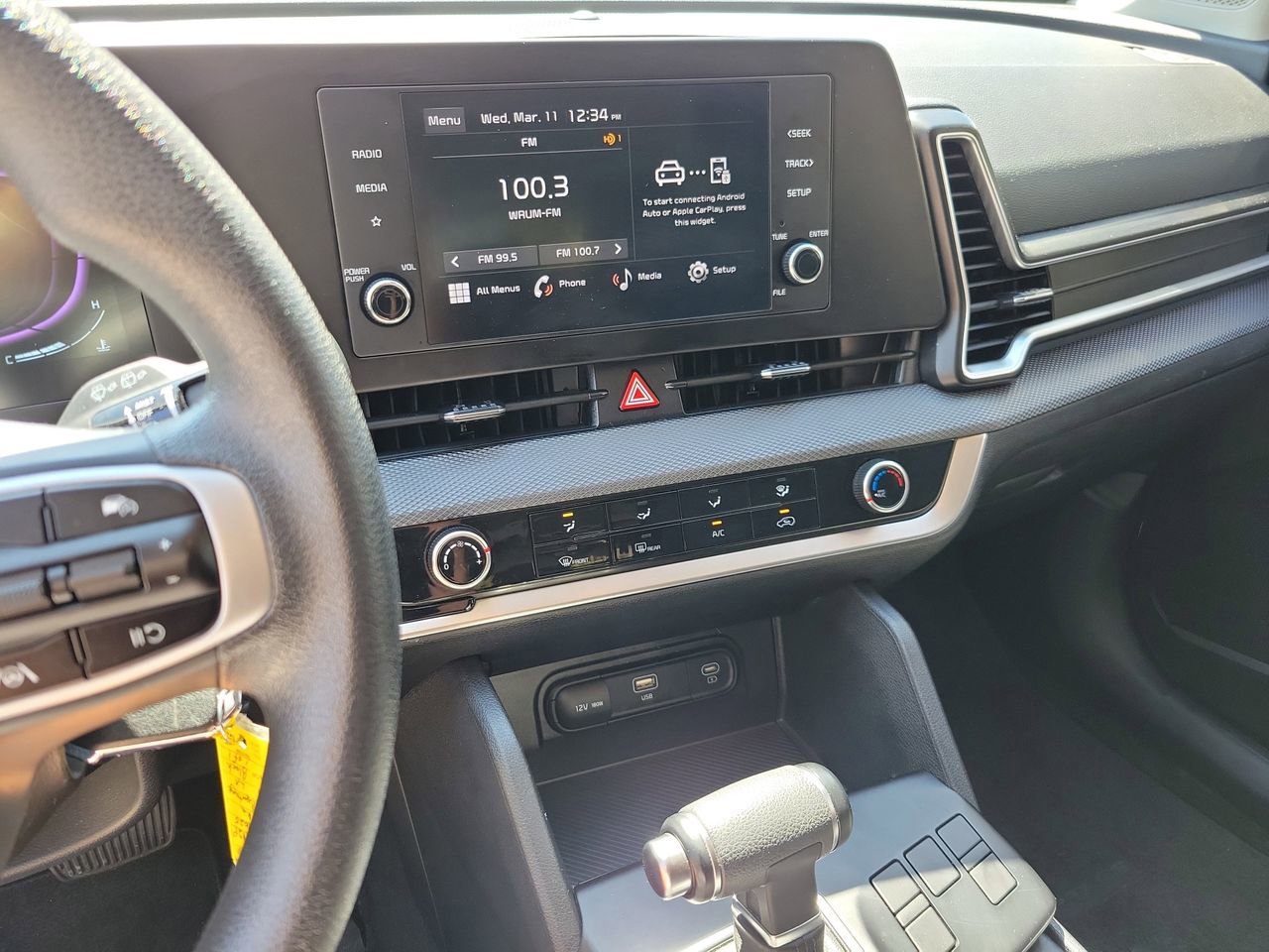 Used 2025 Kia Sportage LX image 22