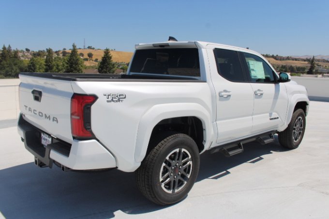 New 2025 Toyota Tacoma TRD Sport image 3