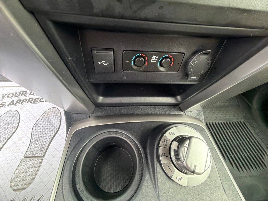 Used 2024 Toyota 4Runner Limited AWD/4WD image 39
