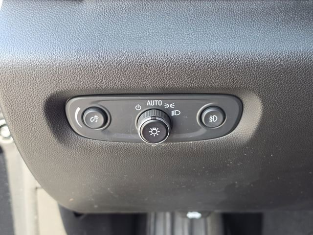 Used 2021 Chevrolet Traverse Premier image 33