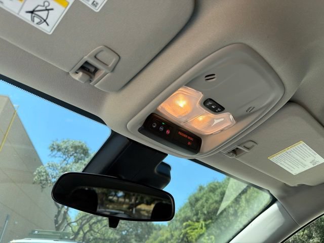 Used 2025 Buick Encore GX Preferred FWD image 33
