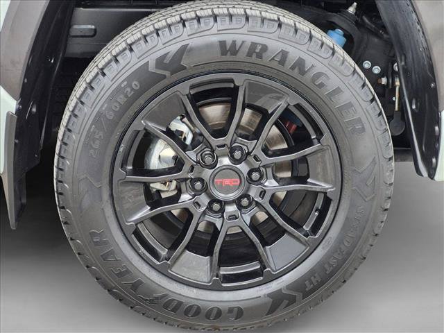 Used 2024 Toyota Tundra Limited w/ TRD Off-Road Package AWD/4WD image 23