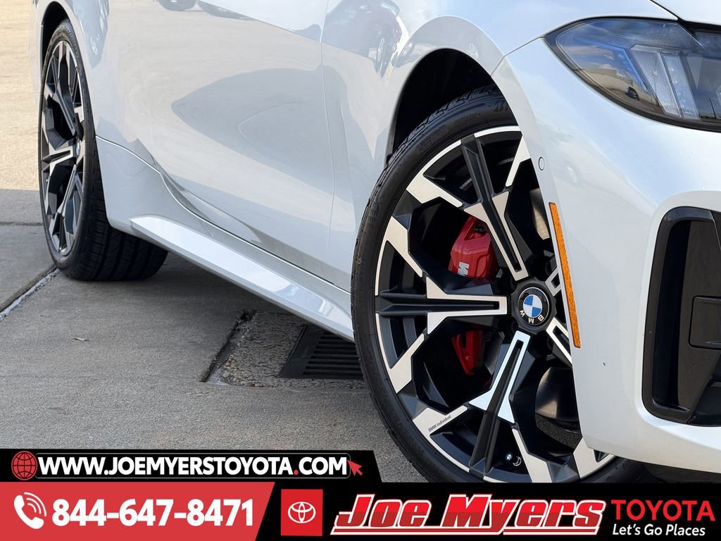 Used 2026 BMW 430i Coupe w/ M Sport Package image 11