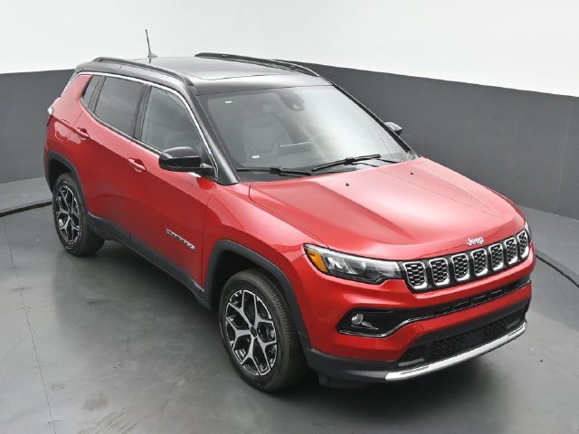 New 2026 Jeep Compass Limited w/ Sun, Sound & Navigation Group AWD/4WD image 44