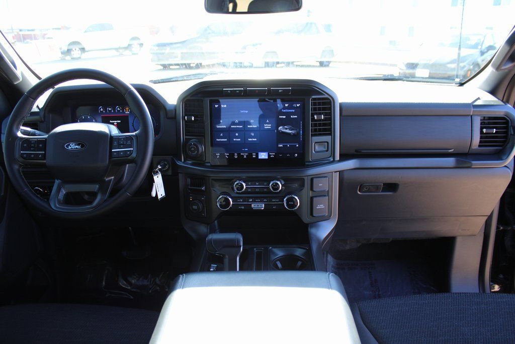 Used 2024 Ford F150 XLT w/ XLT Black Appearance Package image 42