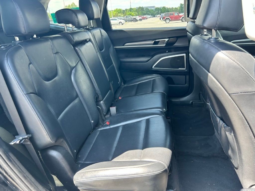 Used 2020 Kia Telluride LX AWD/4WD image 14