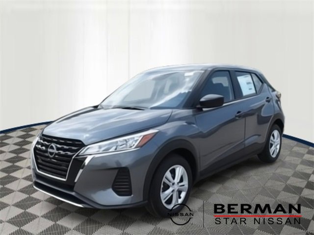New 2025 Nissan Kicks Play S
