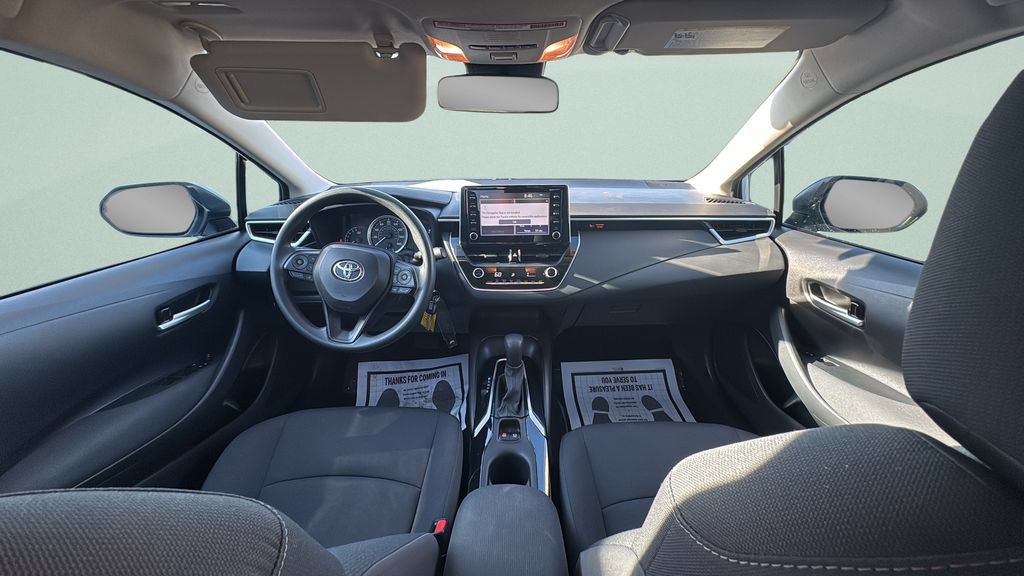 Used 2020 Toyota Corolla LE FWD image 11