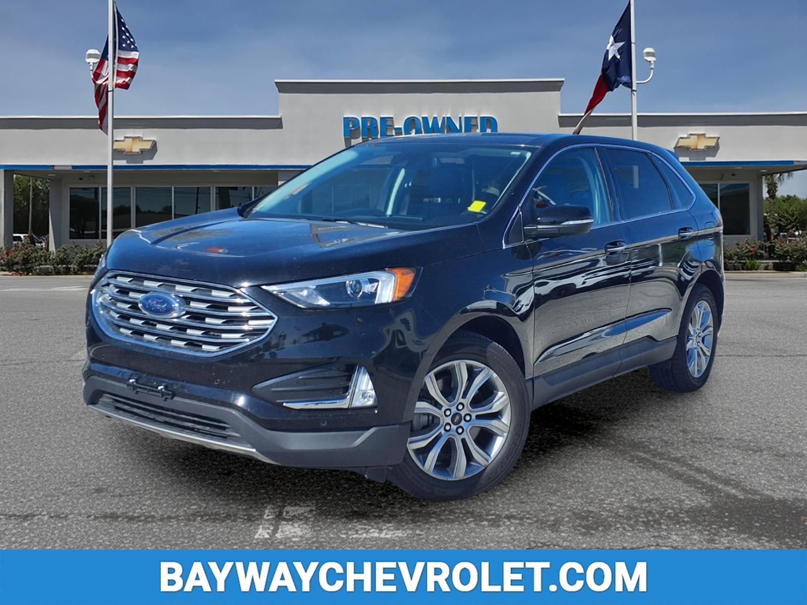 Used 2024 Ford Edge Titanium image 1