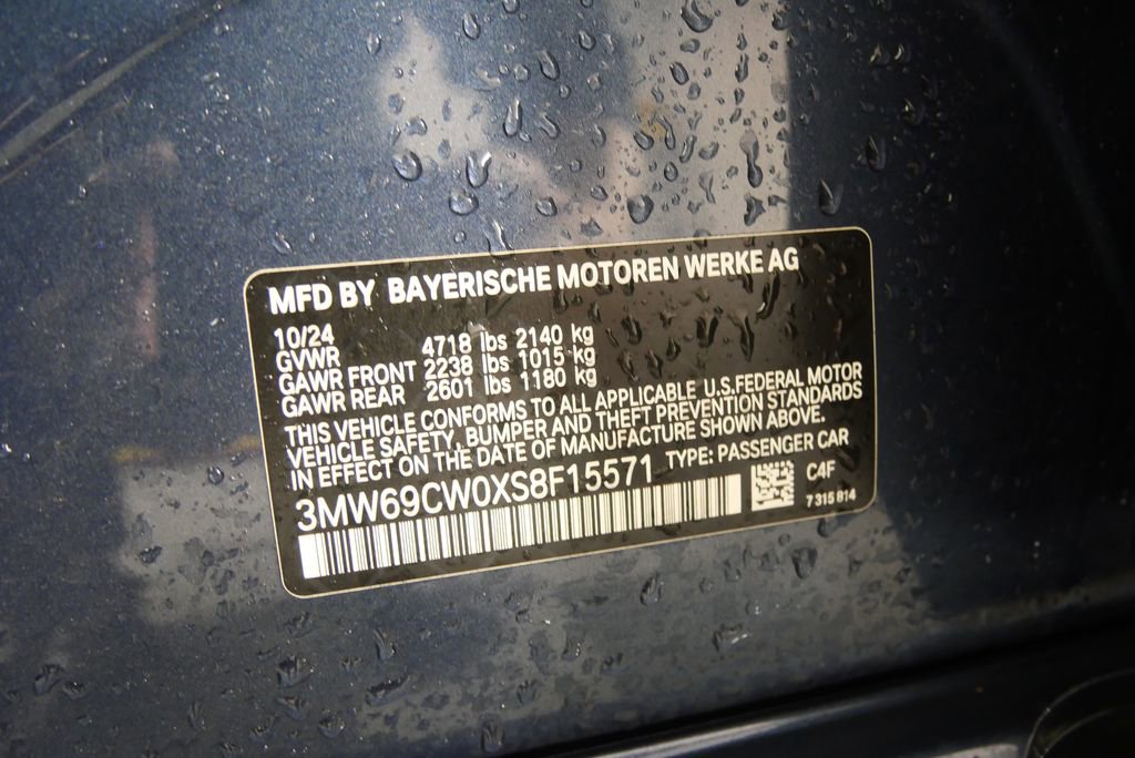 Certified 2025 BMW 330i Sedan image 27