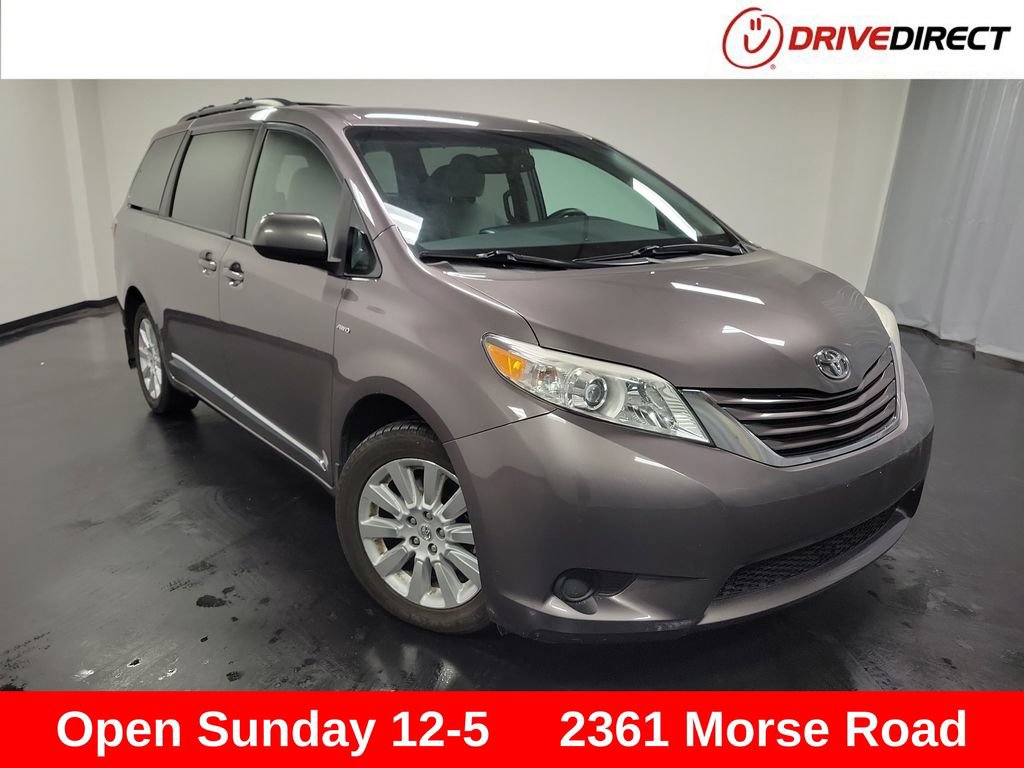 Used 2016 Toyota Sienna LE
