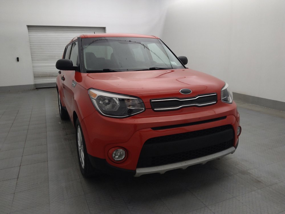 Used 2019 Kia Soul + FWD image 14