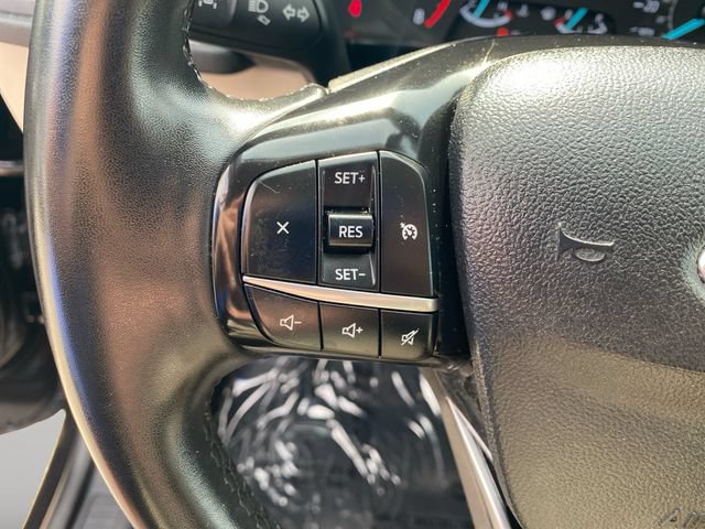 Used 2022 Ford Escape SEL FWD image 19