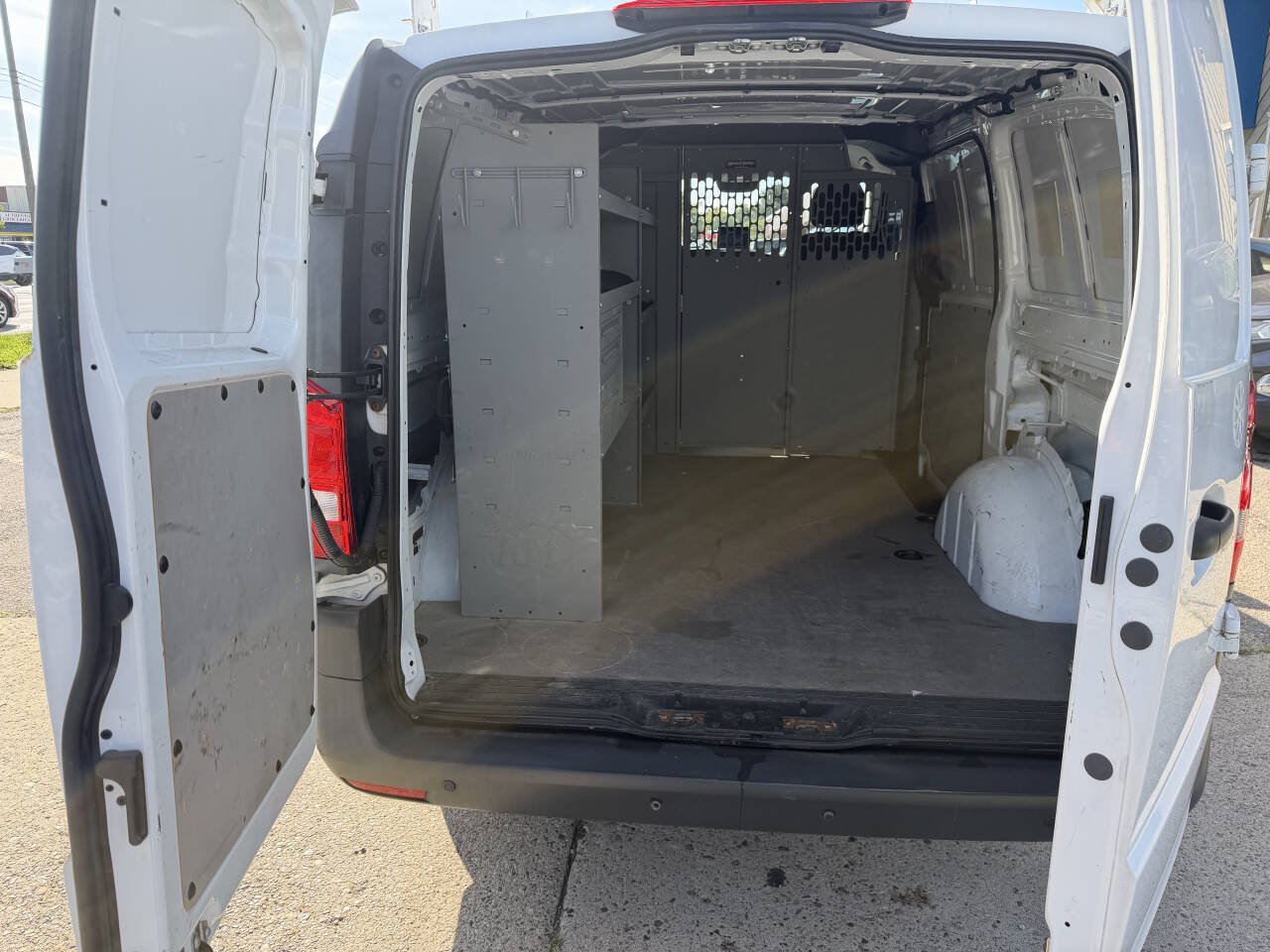 Used 2019 Mercedes-Benz Metris image 9