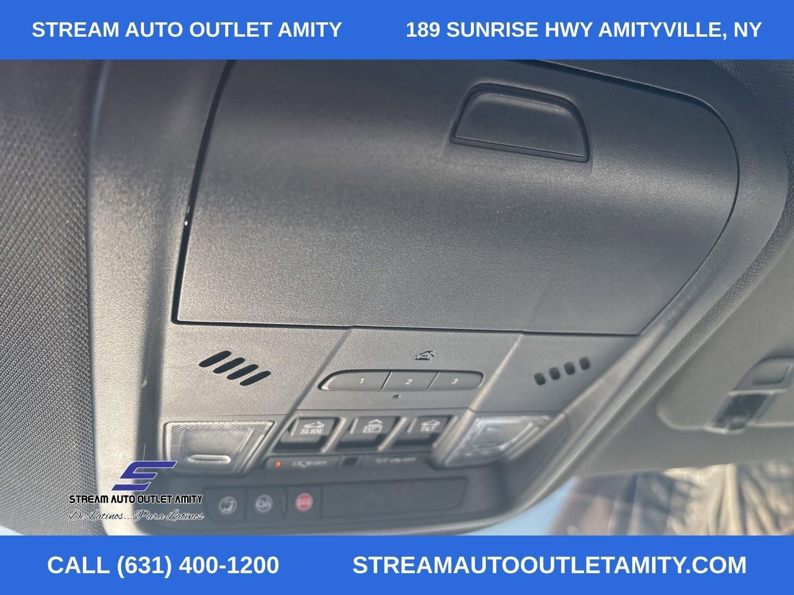 Used 2024 Buick Enclave Essence w/ Experience Buick Package image 36