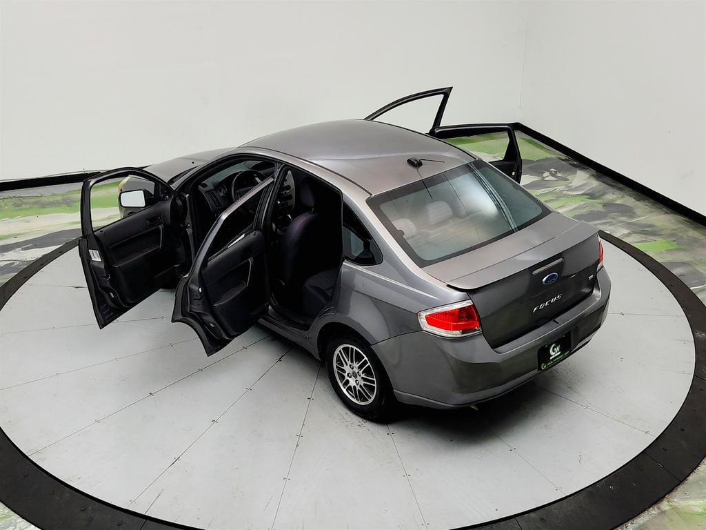 Used 2011 Ford Focus SE w/ 201A Rapid Spec Order Code FWD image 39