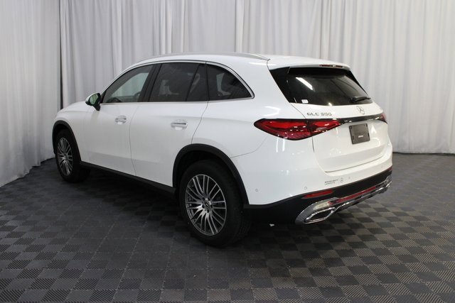 New 2024 Mercedes-Benz GLC 300 4MATIC image 4