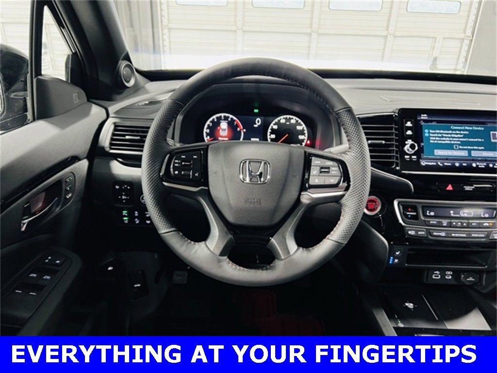 New 2026 Honda Ridgeline Black Edition image 5